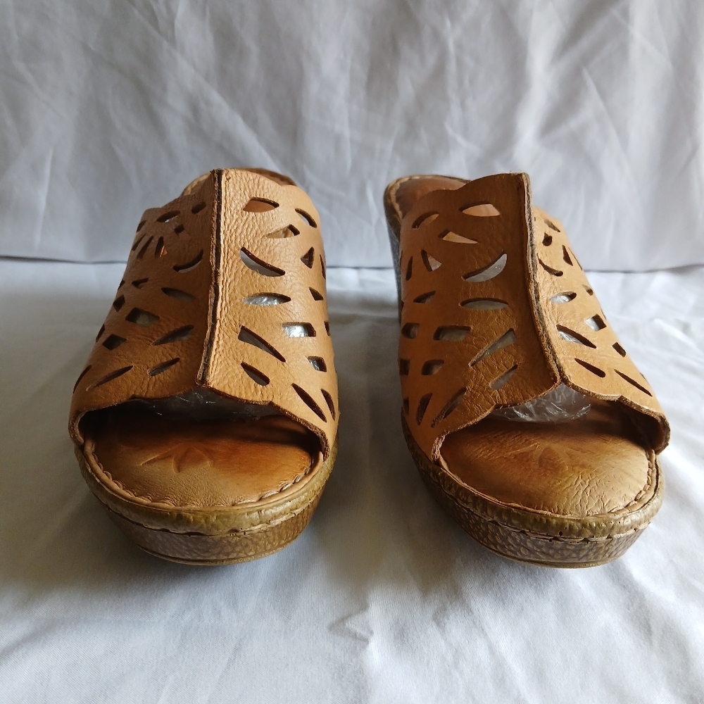 Born Handcrafted Comfort Wedge Sandals